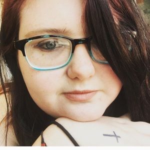 Meet your Posher, Kaitlynn